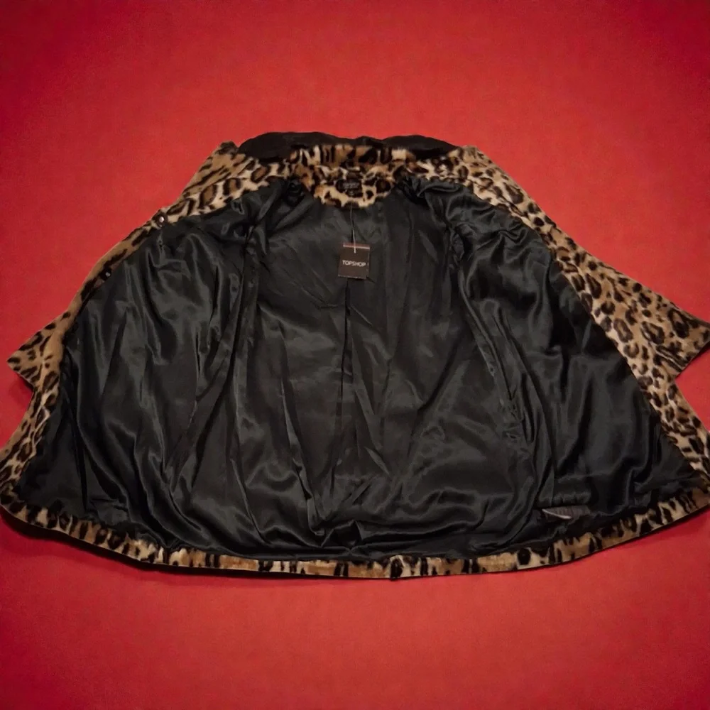 TOPSHOP Leopard Print Faux Fur Coat Mid-Length Mob Wife Style Women Size: 8